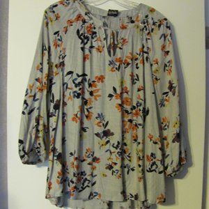 Floral Print Top Size Medium